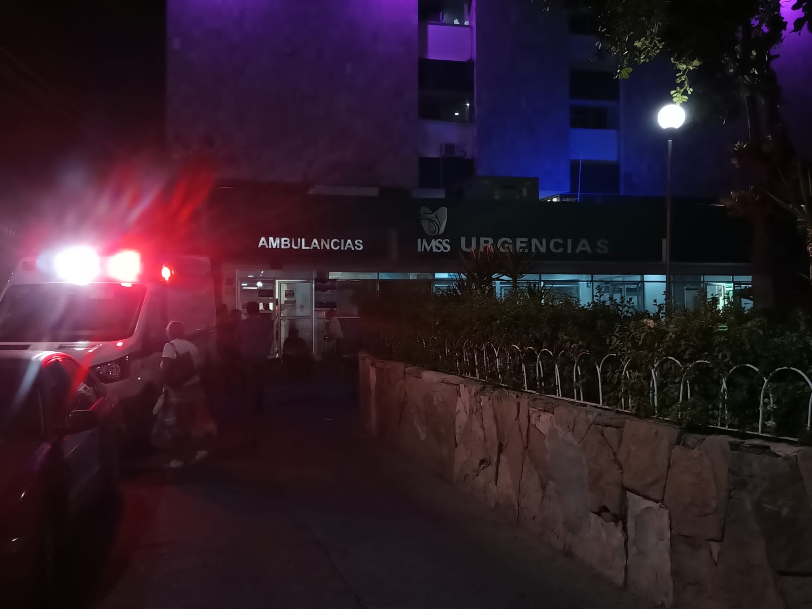 Lleva ejército a cuatro personas heridas al hospital del IMSS