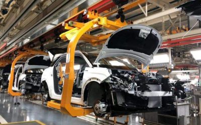 Producción de autos disminuye en abril y exportación va de picada