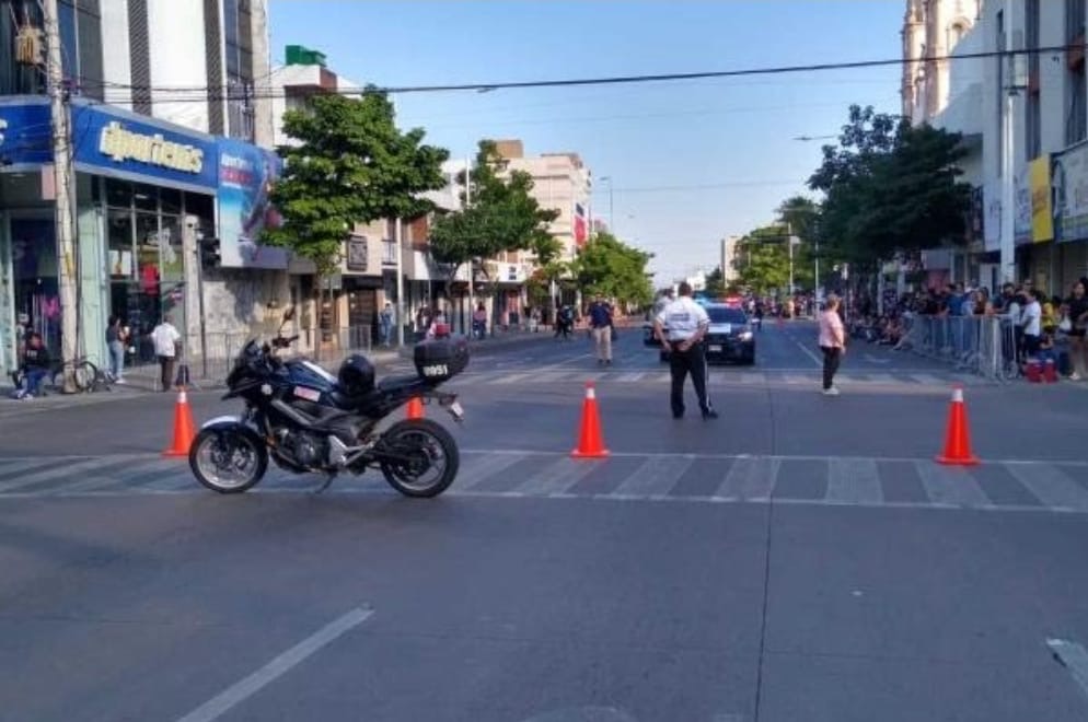 Por evento de comerciante, se mantendrá cerrada la avenida Álvaro Obregón a la circulación vial