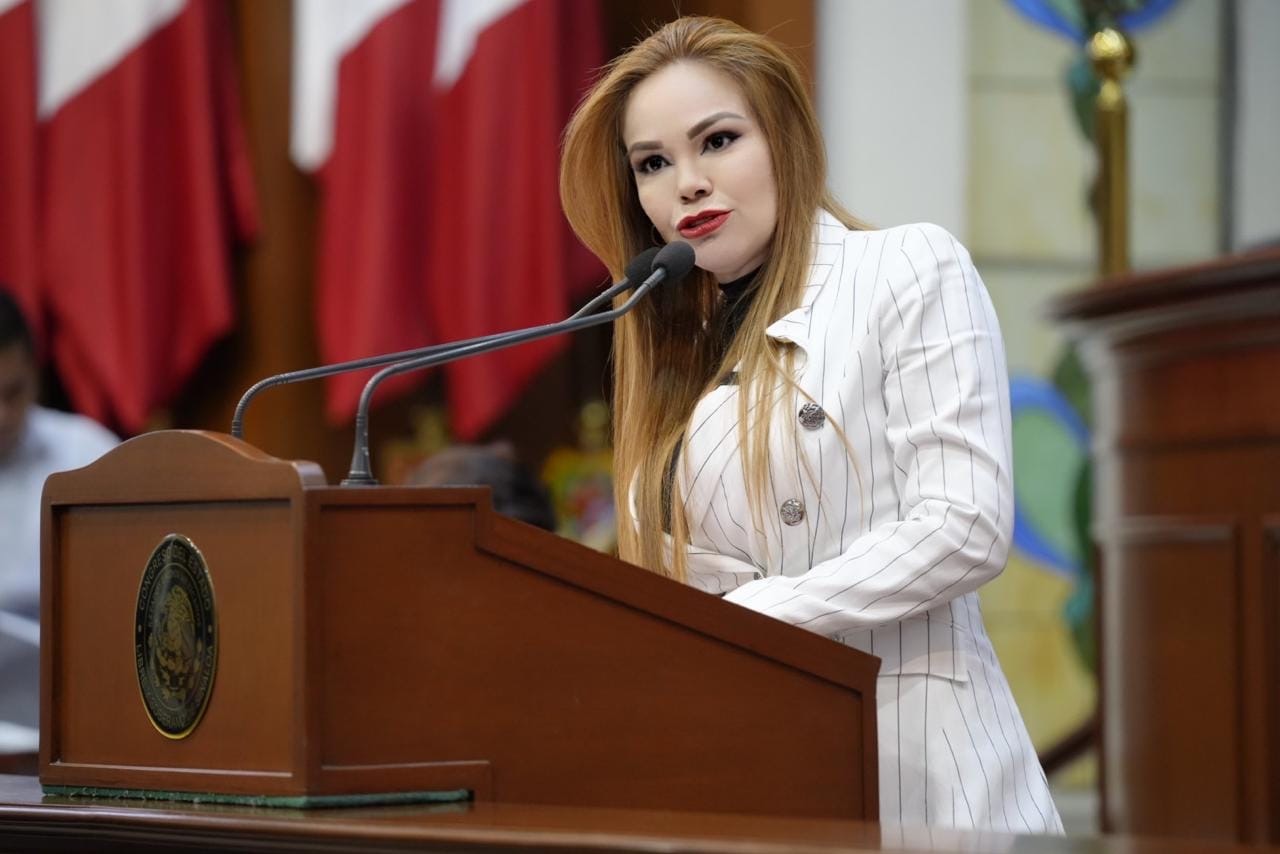 “En Sinaloa, el miedo se ha convertido en rutina”, dice Paola Gárate desde la tribuna del Congreso de Sinaloa