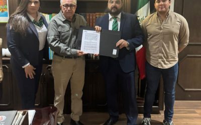 Rocha Moya formaliza el convenio con la CFE que garantiza el subsidio de energía eléctrica.