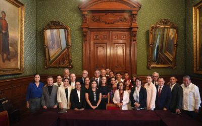 El gobernador Rubén Rocha Moya asiste a reunión nacional encabezada por la presidenta Claudia Sheinbaum.