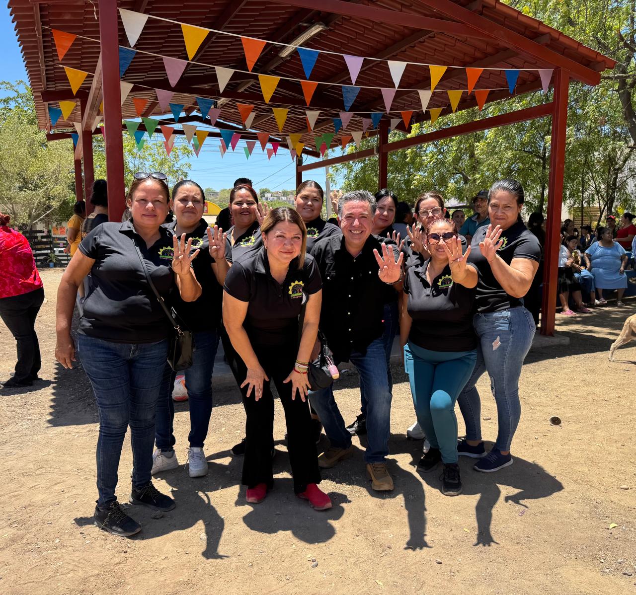 En Culiacán el senador Enrique Inzunza celebra asamblea informativa